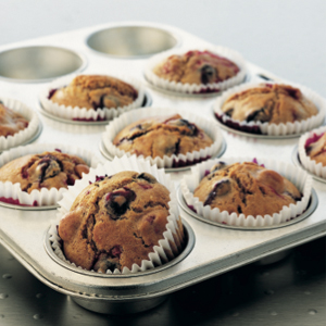 Summer berry muffins | Reader's Digest Asia