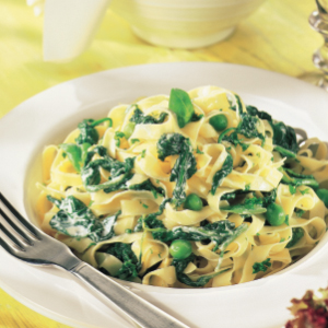 Tagliatelle with green sauce | Reader's Digest Asia