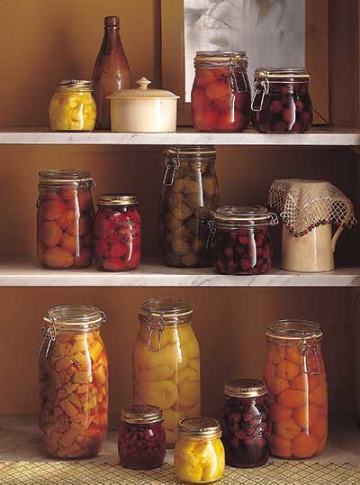 How to Preserve Fruit