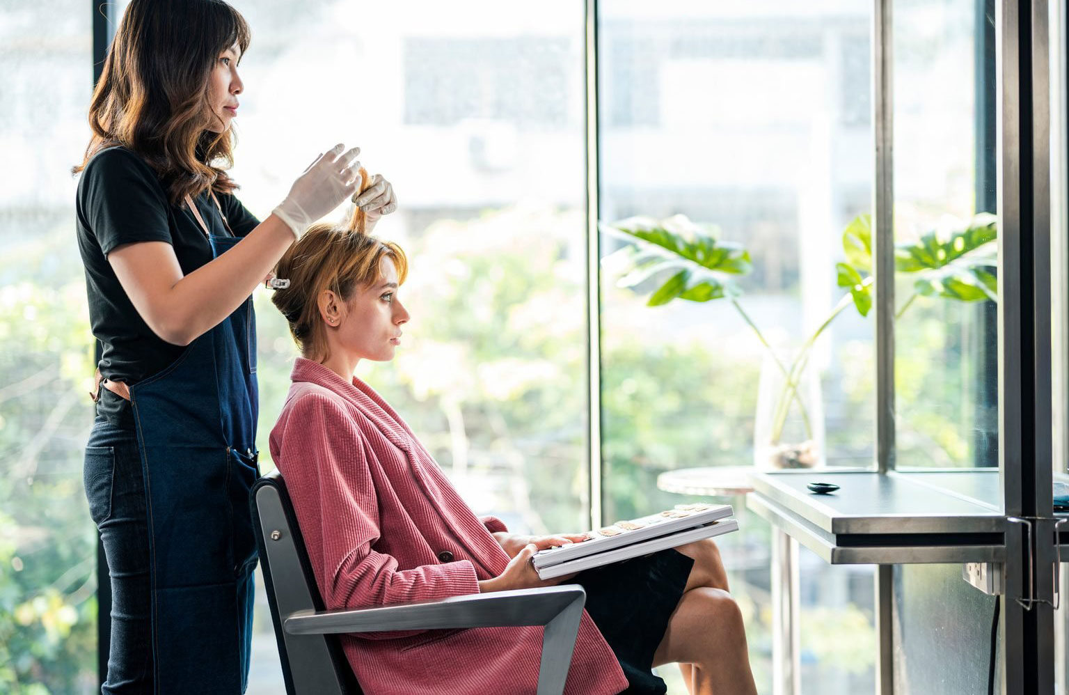 12 red flags you’re about to get a bad haircut Reader's Digest Asia