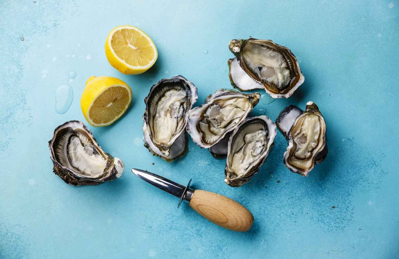 How to eat oysters like a pro | Reader's Digest Asia